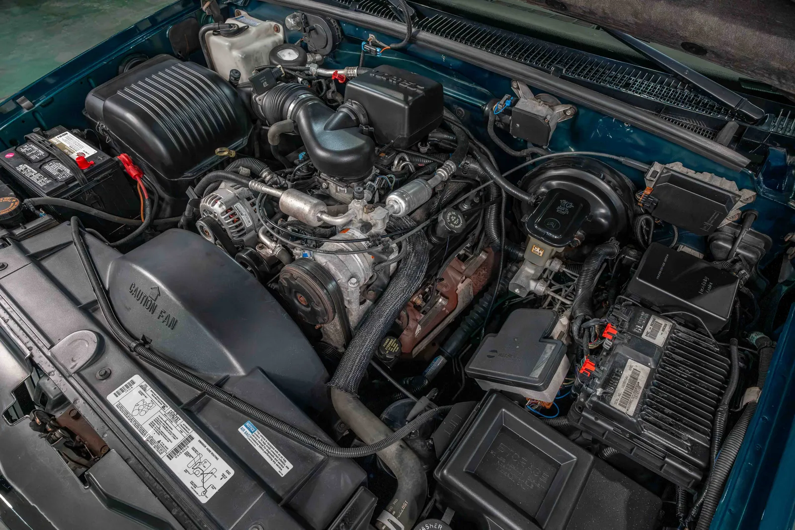 1996-Chevrolet-Silverado-Emerald Green Metallic-146925-43.jpg